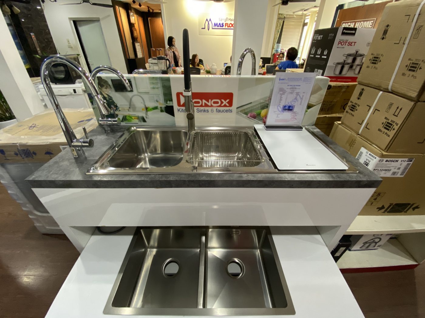 Konox Việt Nam