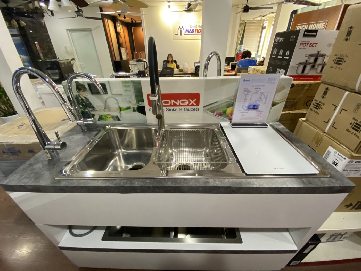 Konox Việt Nam
