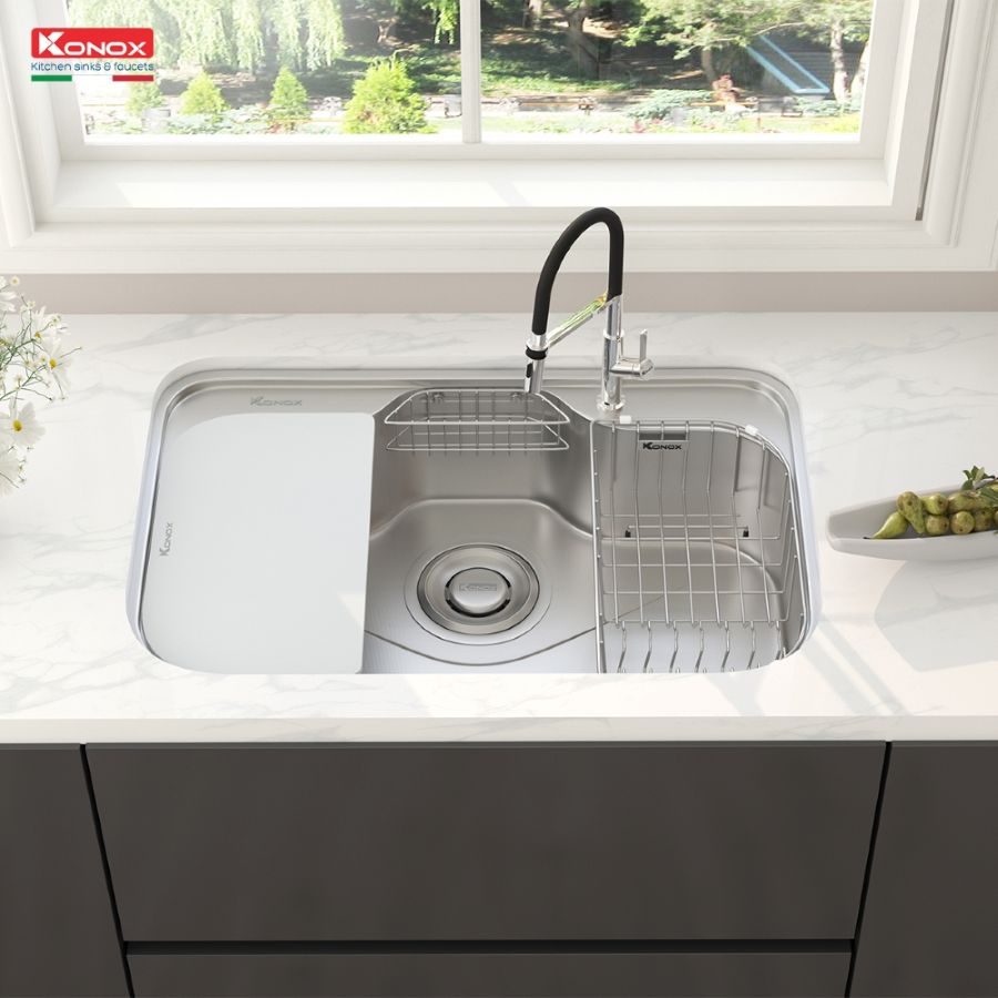 cách hạn chế khe hở chậu rửa bát và bàn đá