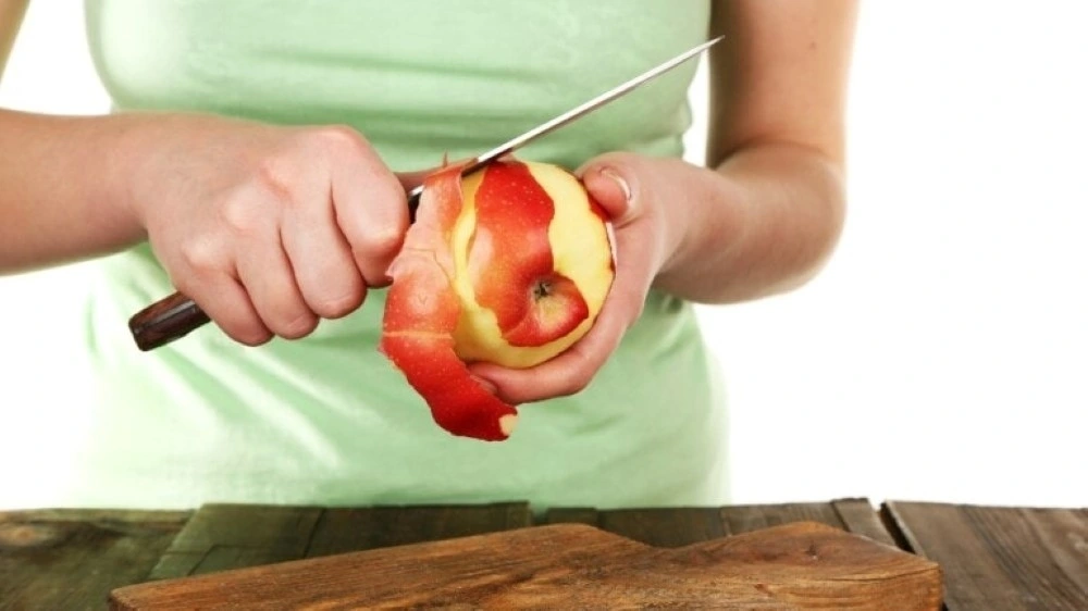Cách gọt trái cây kiểu trơn