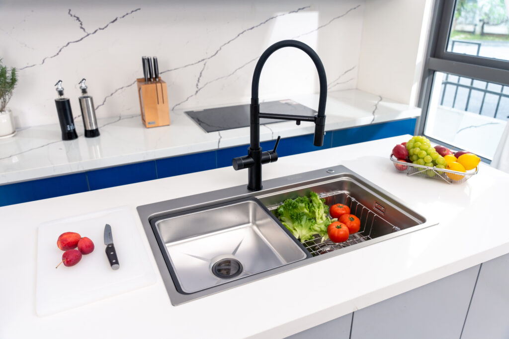 rửa rau quả và để ráo nước hoàn toàn