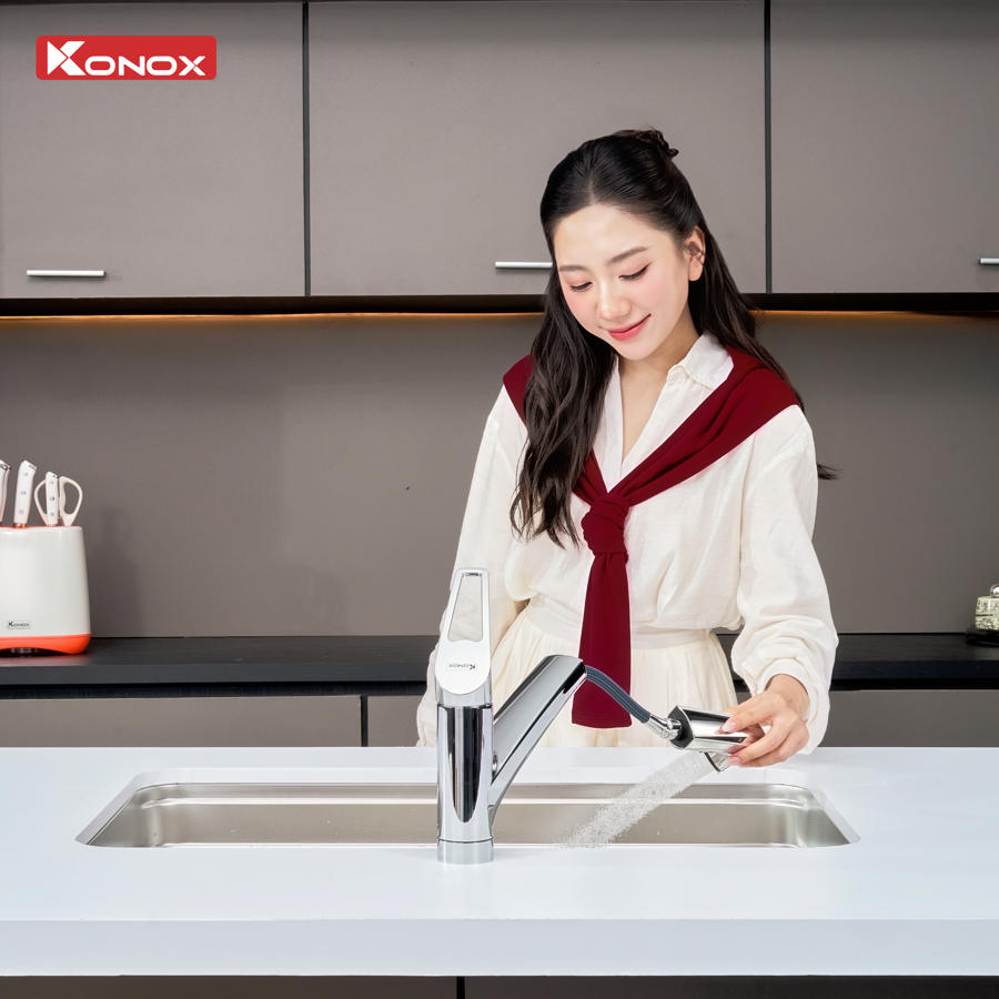 dau-voi-kira-chrome-day-rut ảnh vòi kira chrome dây rút tại showroom