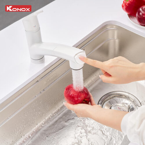 ảnh xả nước vòi kira trắng